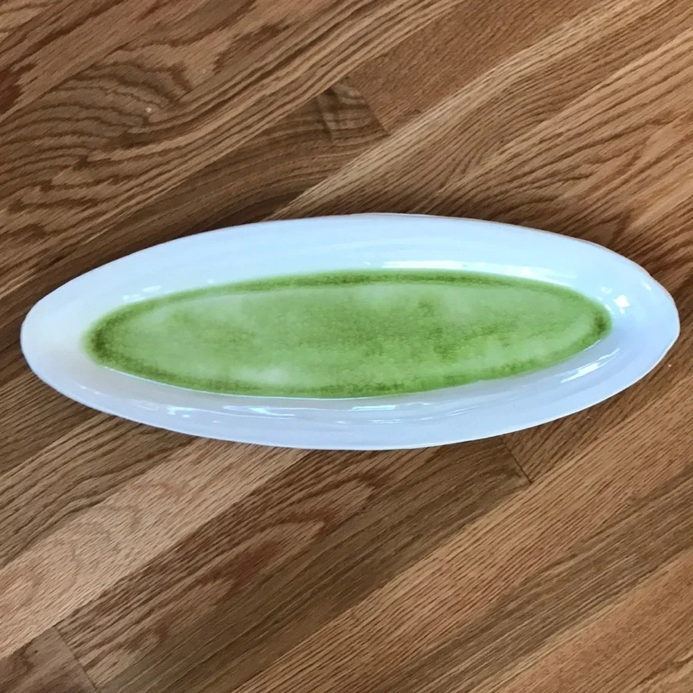 NWT Anthropologie Terrain Handmade Chartreuse Fish Platter.